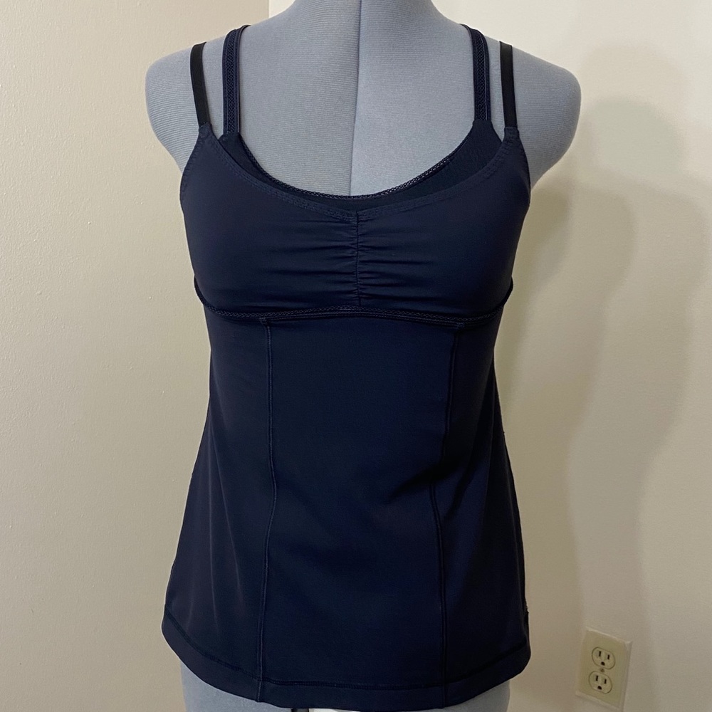 Lululemon Black Workout Top (Sz 4)